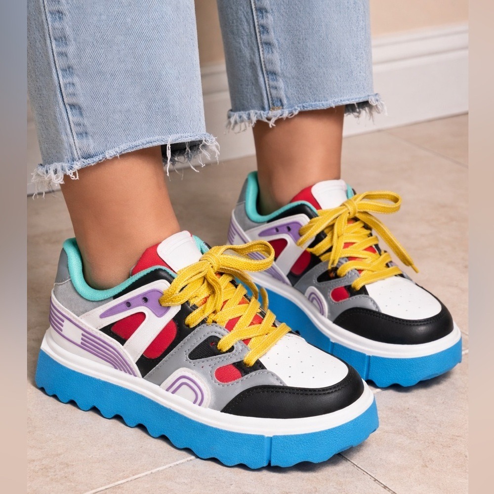 Forever Link Women's Multicolored Chunky Platform Sneakers Size 6